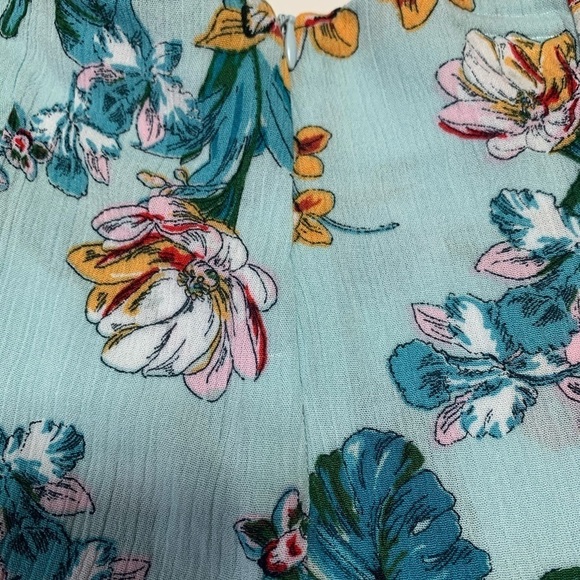 Chelsea & Violet Misty May Floral High Waist Flowy Shorts Medium - Picture 8 of 12
